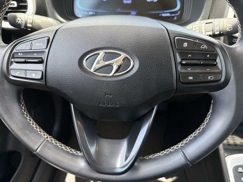 Used 2023 Hyundai Venue Limited w/ Cargo Package FWD image 22