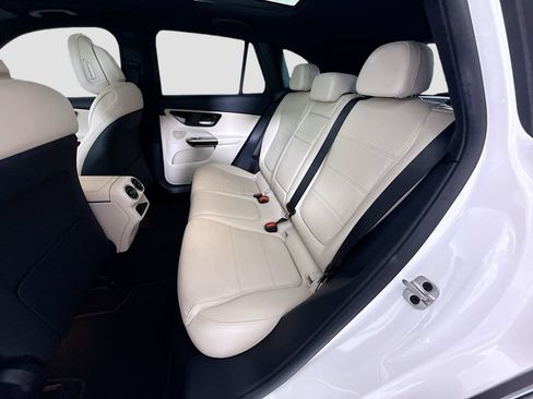Certified 2026 Mercedes-Benz GLC 300 image 21