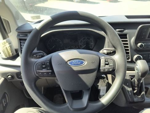 New 2025 Ford Transit 250 Low Roof image 29