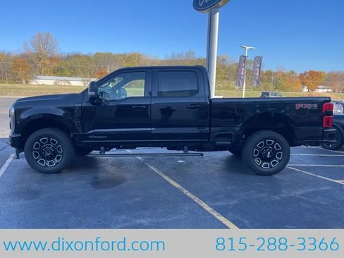 New 2026 Ford F350 Platinum w/ FX4 Off-Road Package image 4