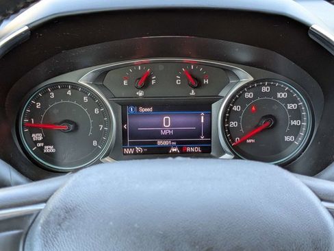 Used 2020 Chevrolet Equinox LT image 28