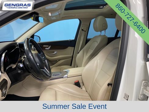 Used 2022 Mercedes-Benz GLC 300 4MATIC image 9