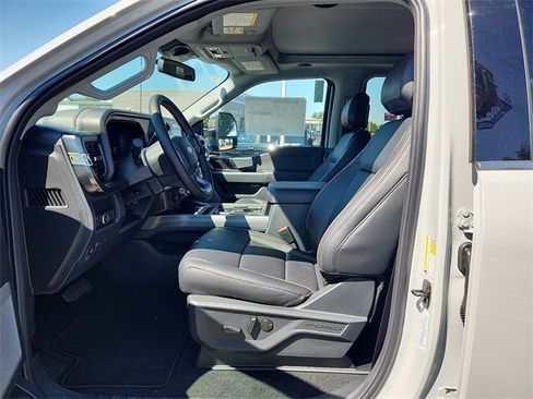 New 2026 Ford F250 Lariat w/ Lariat Ultimate Package image 6