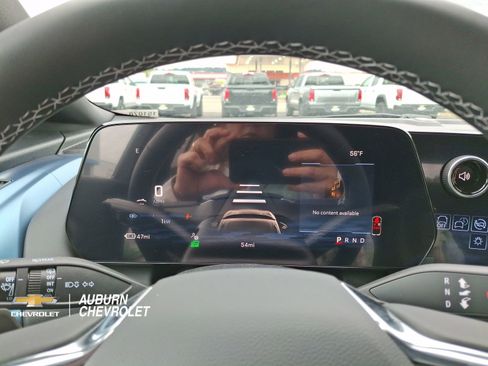 New 2026 Chevrolet Equinox EV LT AWD/4WD image 14