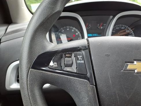 Used 2014 Chevrolet Equinox LS FWD image 16