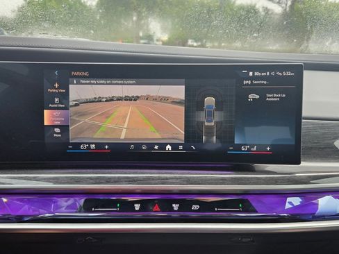 Used 2024 BMW 740i RWD image 15