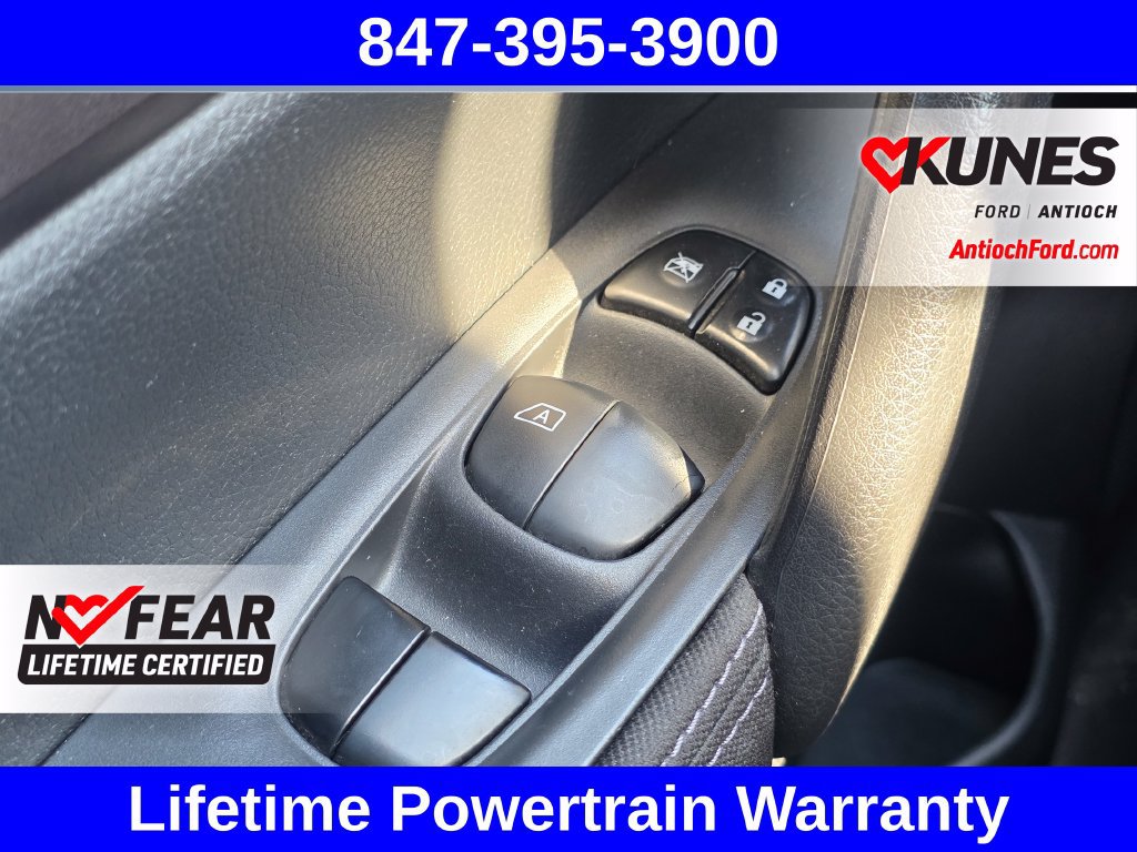 Used 2018 Nissan Rogue Sport FWD image 39