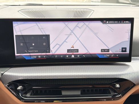 Used 2026 BMW M440i Convertible RWD image 18