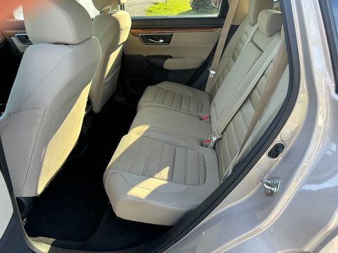 Used 2017 Honda CR-V EX image 12