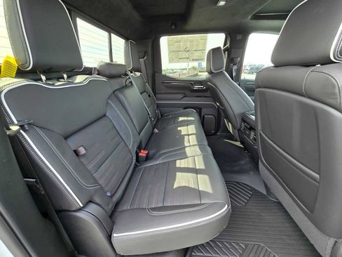 New 2024 GMC Sierra 1500 AT4X w/ AT4X AEV Edition image 16