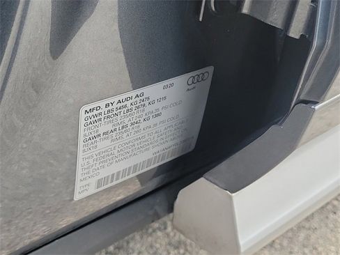 Used 2020 Audi Q5 2.0T Premium w/ Convenience Package image 14