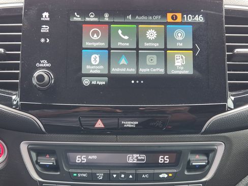 Used 2023 Honda Passport TrailSport image 17