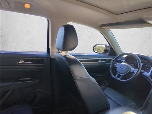 Used 2018 Volkswagen Atlas SEL image 19