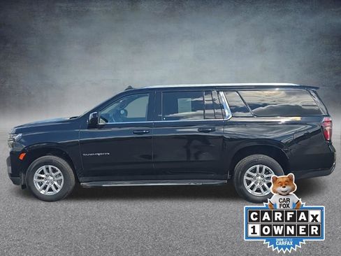 Used 2024 Chevrolet Suburban LT AWD/4WD image 2