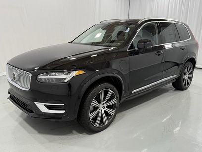 New 2025 Volvo XC90 T8 Plus