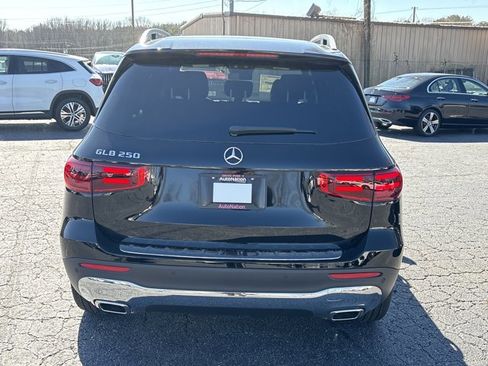Certified 2025 Mercedes-Benz GLB 250 image 7