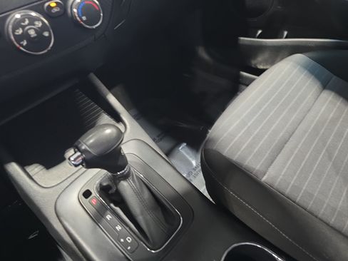 Used 2015 Kia Forte EX FWD image 24