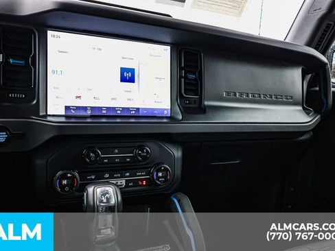 Used 2024 Ford Bronco Black Diamond image 41