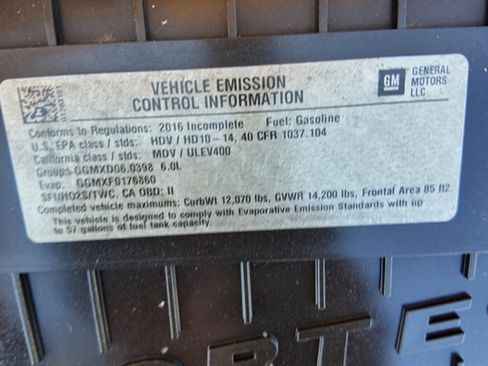 Used 2016 GMC Savana 3500 Extended image 40