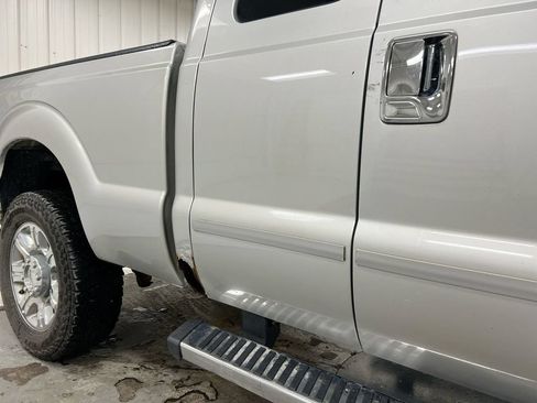 Used 2014 Ford F250 Lariat w/ Chrome Package AWD/4WD image 32