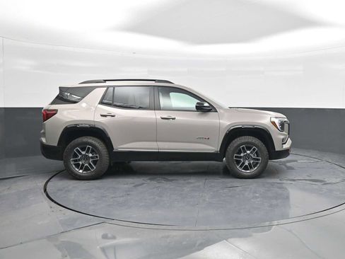 New 2026 GMC Terrain AT4 AWD/4WD image 9