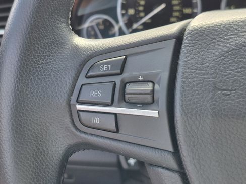 Used 2011 BMW 740i RWD image 29