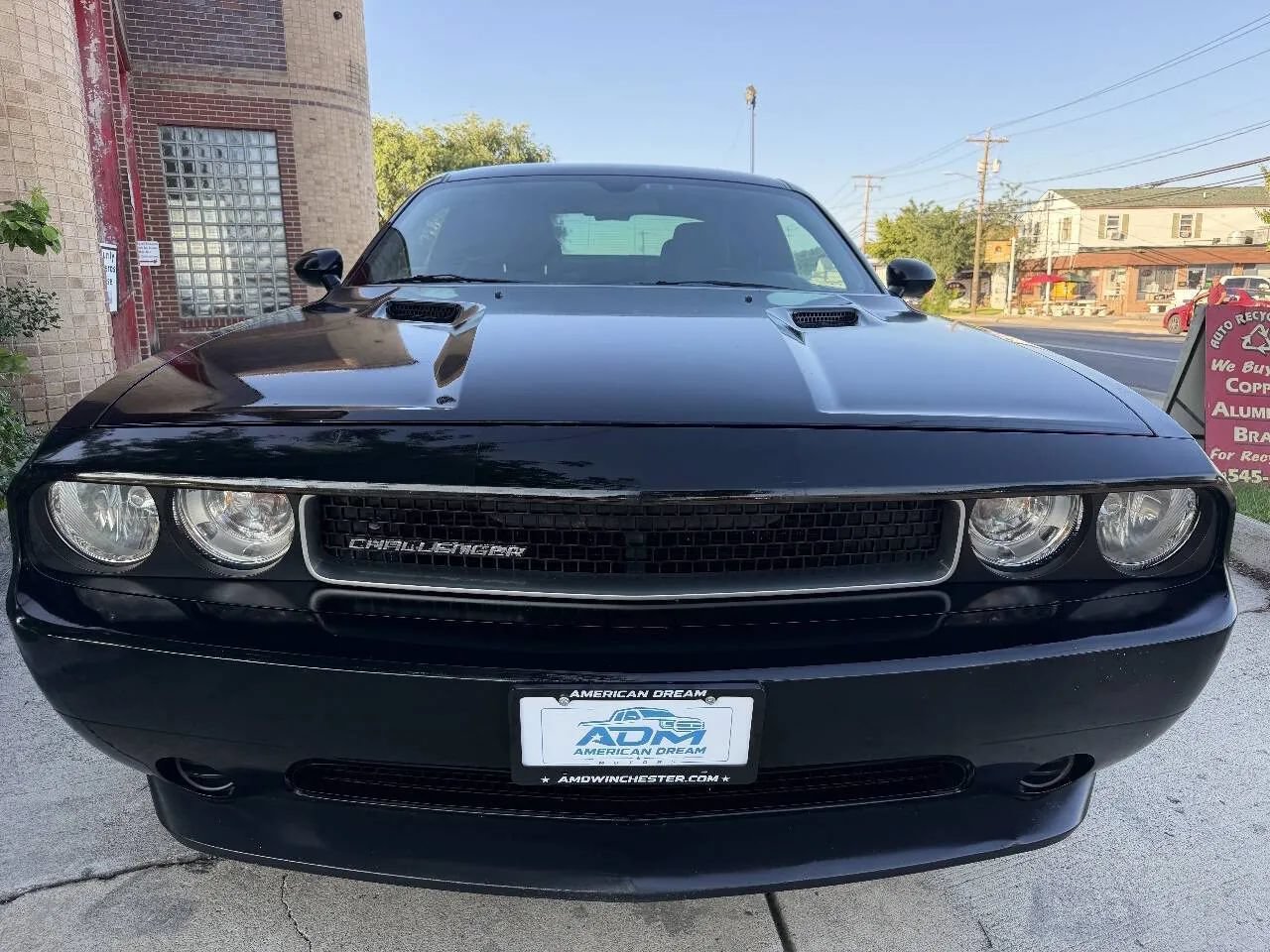 Used 2013 Dodge Challenger SXT RWD image 3
