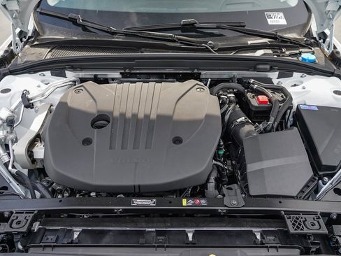 New 2025 Volvo V60 B5 Cross Country Ultra w/ Protection Package Premier image 14