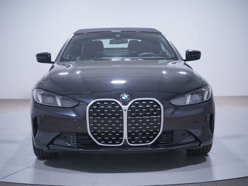 Used 2025 BMW 430i Convertible w/ Premium Package image 4
