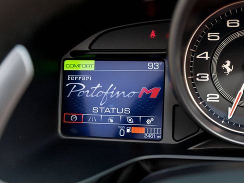 Used 2023 Ferrari Portofino M RWD image 41