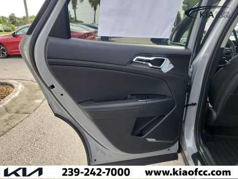 New 2026 Kia Sportage SX FWD image 14