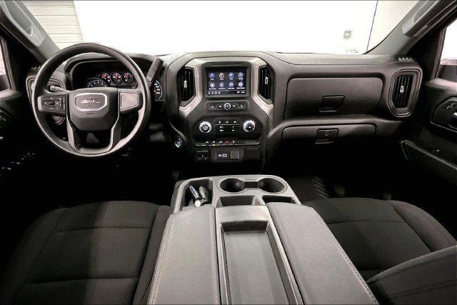 Used 2024 GMC Sierra 1500 Pro w/ Graphite Edition AWD/4WD image 18