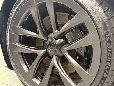 Used 2021 Tesla Model S Long Range image 35