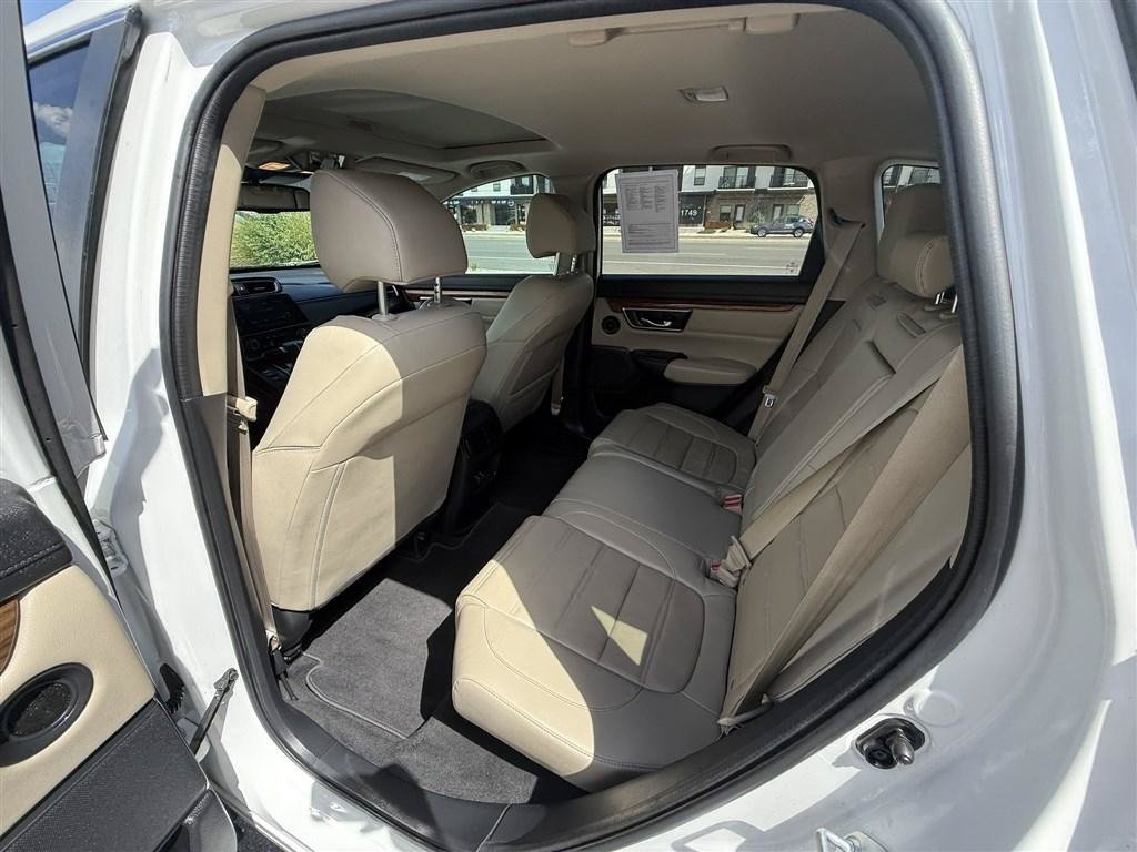 Used 2022 Honda CR-V EX-L image 16