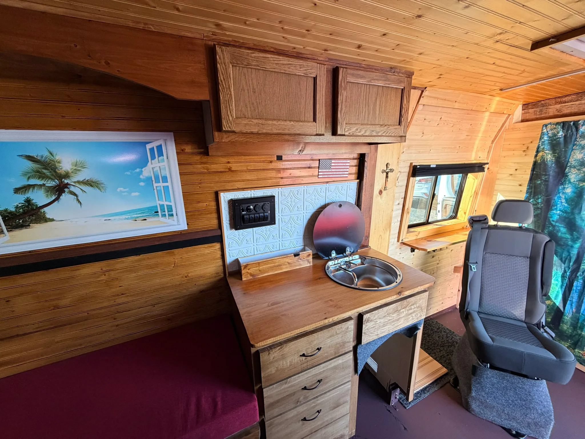 Used 2018 RAM ProMaster 2500 FWD image 8