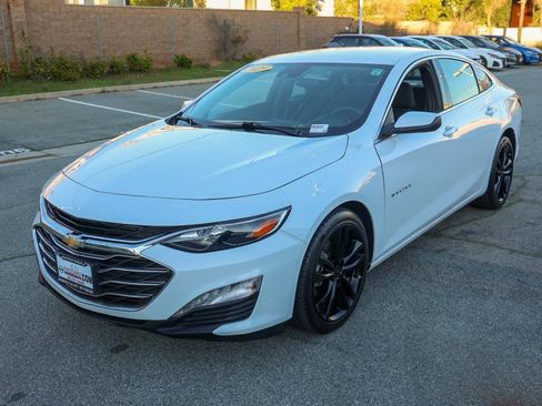 Used 2025 Chevrolet Malibu LT image 7