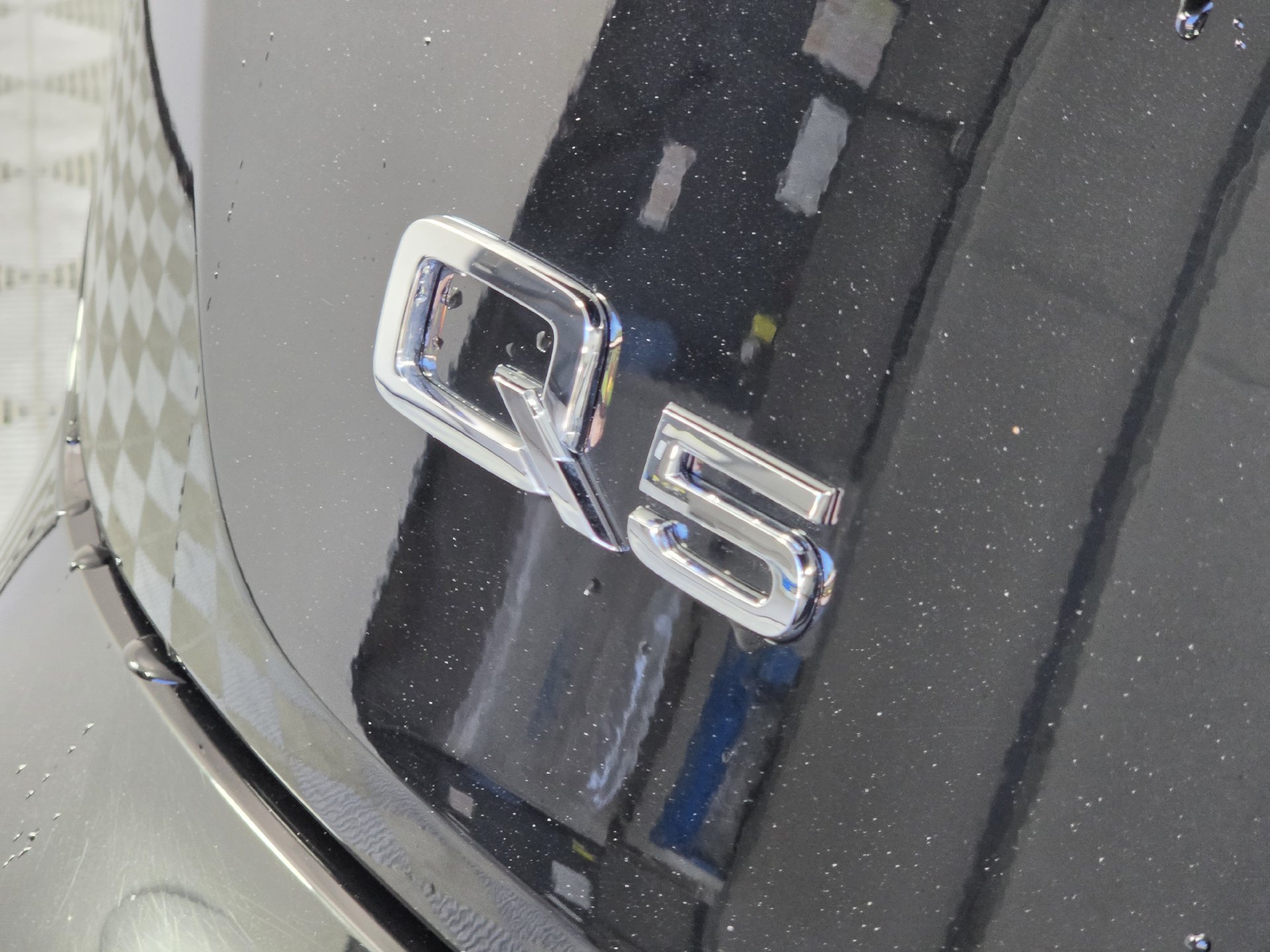 Used 2024 Audi Q5 Premium AWD/4WD image 11