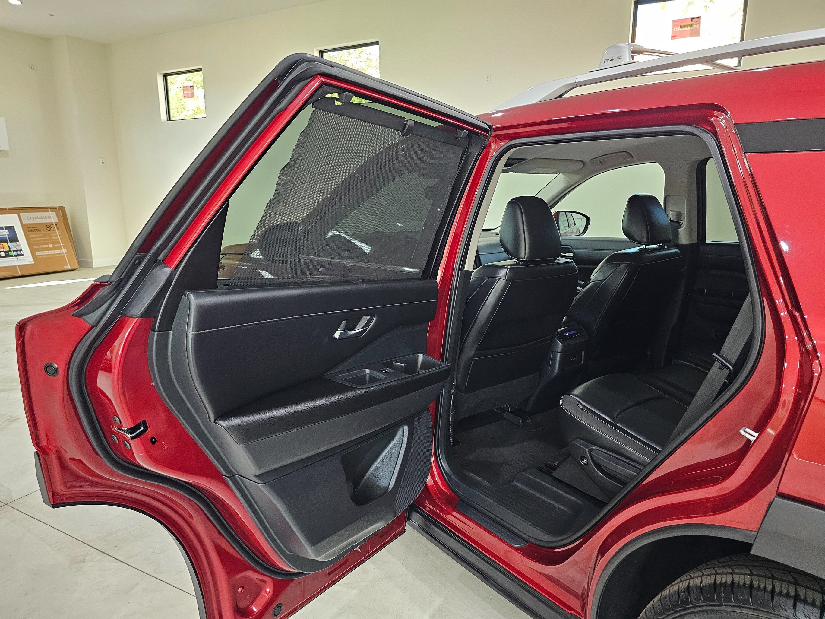 Used 2022 Nissan Pathfinder SL FWD image 16