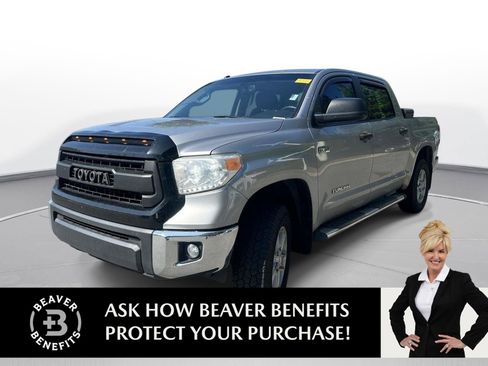Used 2016 Toyota Tundra SR5 w/ SR5 Upgrade Package AWD/4WD image 1