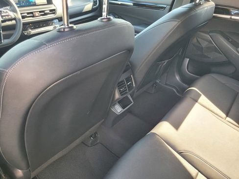 Used 2024 Kia Seltos SX w/ SX Sunroof Package image 12