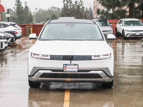 New 2026 Hyundai Ioniq 5 Limited image 2