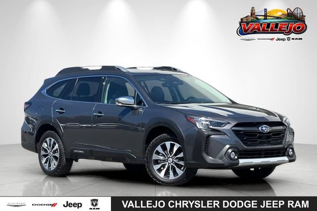 Used 2023 Subaru Outback Touring AWD/4WD image 1