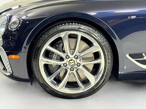 Used 2020 Bentley Continental GT V8 image 37