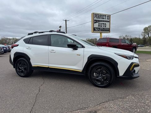 Used 2024 Subaru Crosstrek 2.5i Sport AWD/4WD image 3