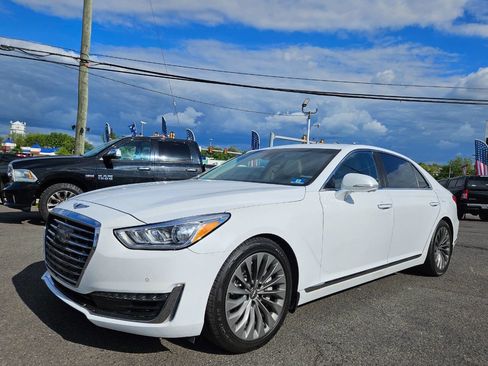 Used 2018 Genesis G90 5.0 Ultimate RWD image 1