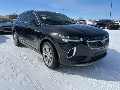 Used 2023 Buick Envision Avenir image 2