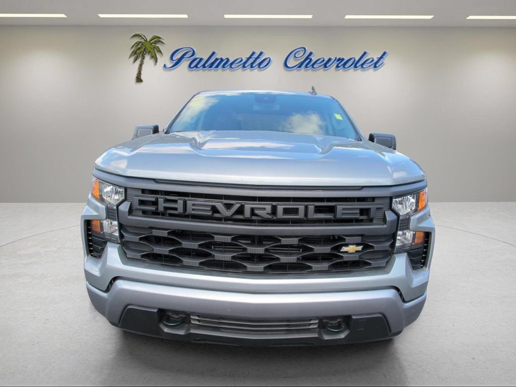 Used 2026 Chevrolet Silverado 1500 Custom AWD/4WD image 7