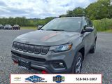 Used 2022 Jeep Compass Trailhawk w/ Trailhawk Convenience Group image 3