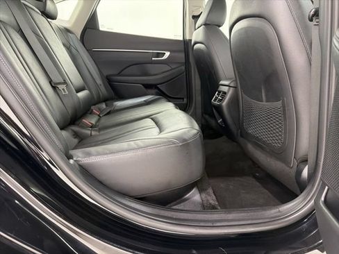 Used 2022 Hyundai Sonata Limited FWD image 23