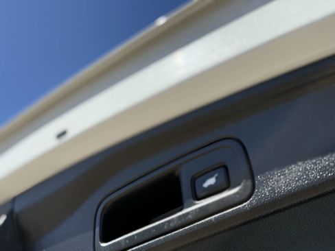 Used 2020 Honda Pilot Touring image 19